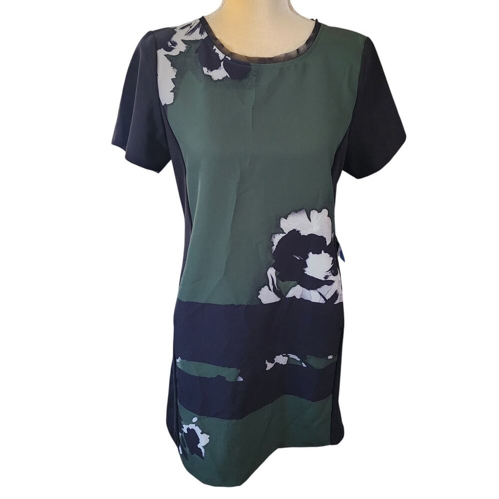 Simply Vera Vera Wang Short Sleeve Floral Color Block Dress Size Medium - Picture 2 of 9